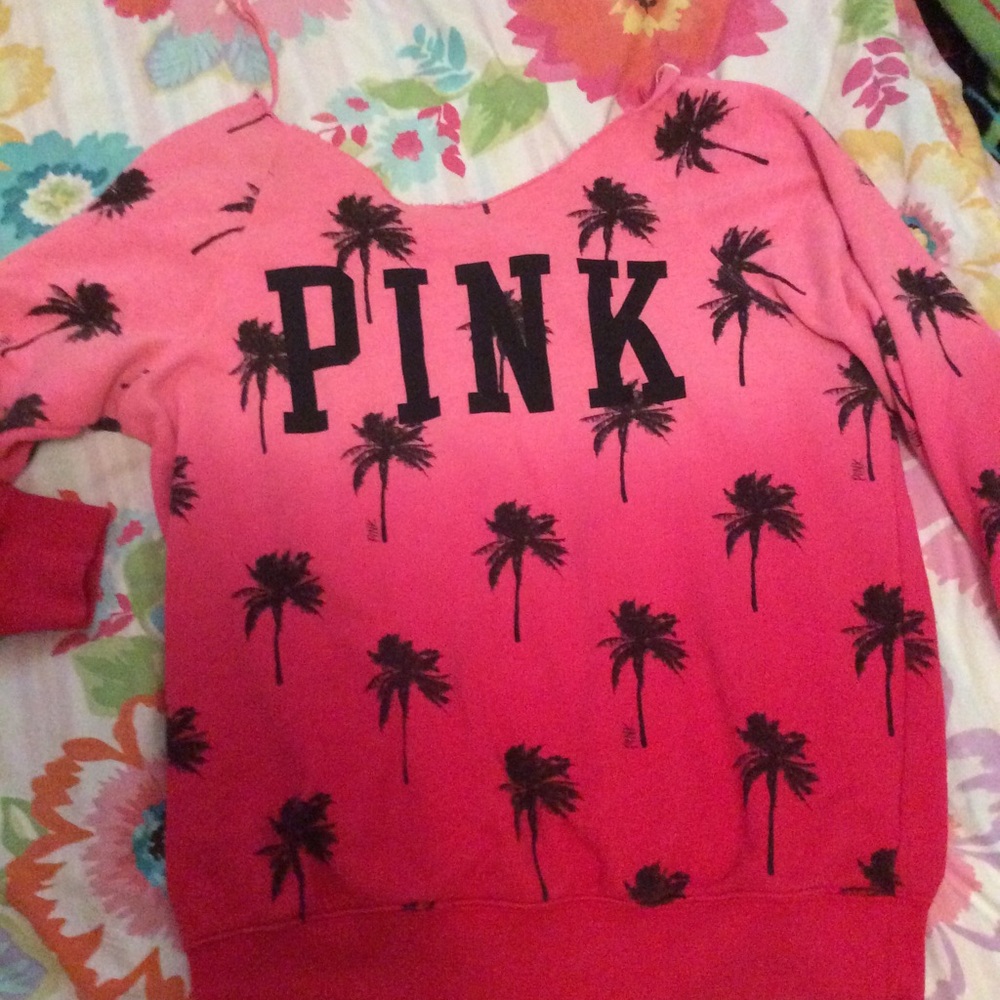 Pink crew neck sweatshirt